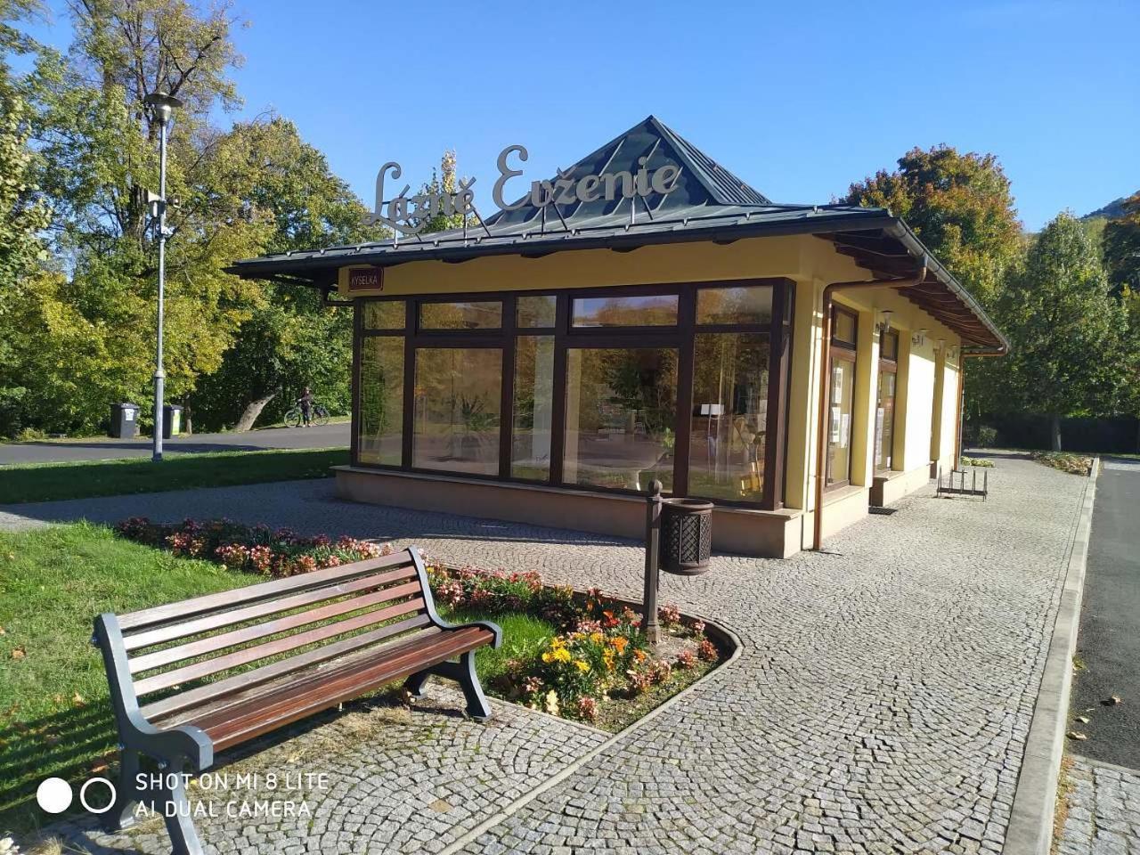 Chata Lazne Evzenie Klášterec nad Ohří Eksteriør bilde