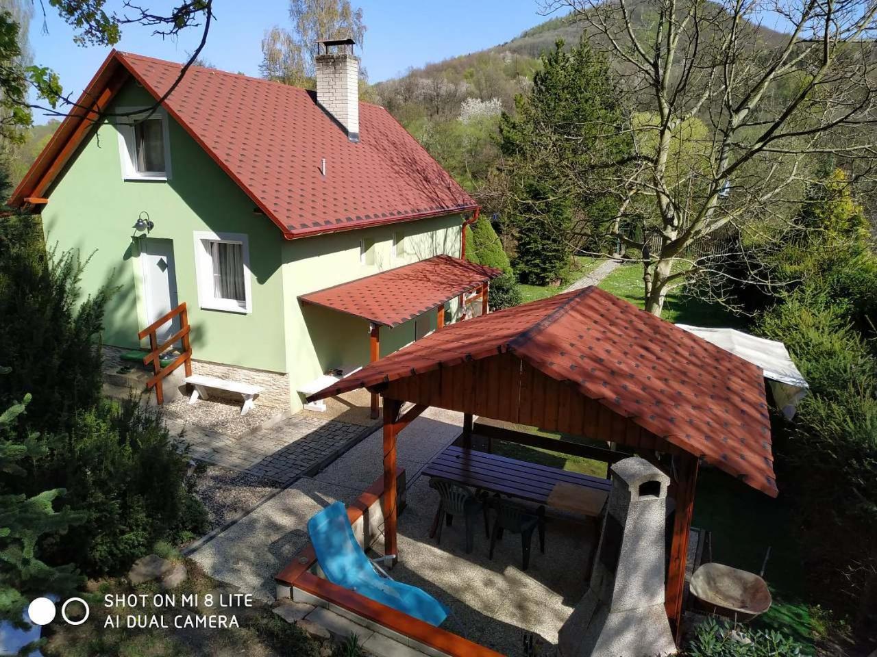 Chata Lazne Evzenie Klášterec nad Ohří Eksteriør bilde